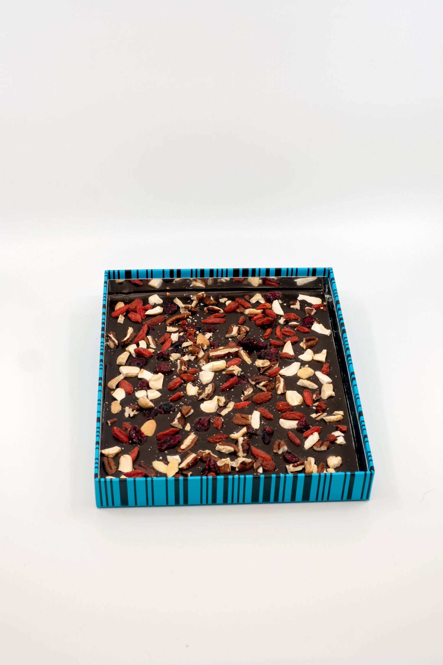 Tablette à casser exotique chocolat noir 69%